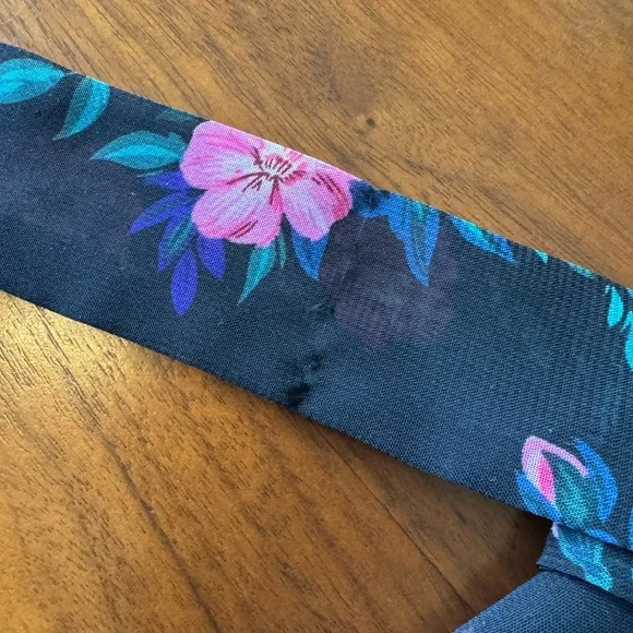 Betsy Johnson Floral Dress - Picture 11 of 12